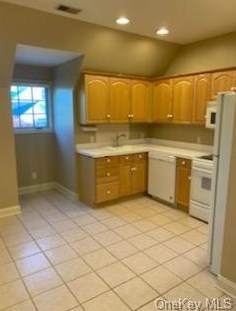 3040 Fairfield Dr, Allentown PA  18103-5542 exterior