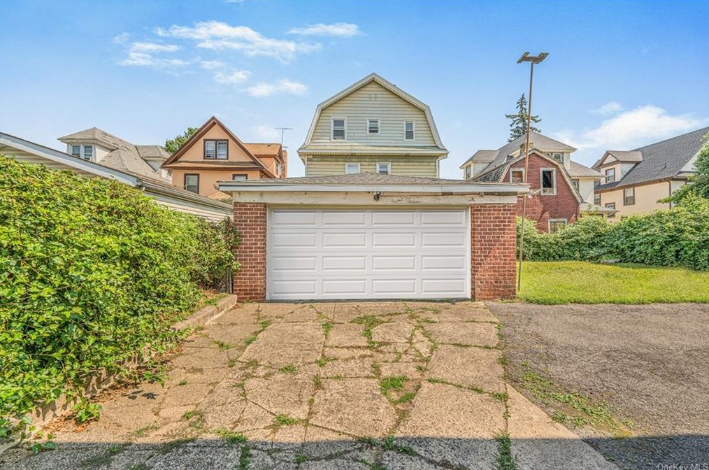 275 S Columbus Ave, Mount Vernon, NY 10553