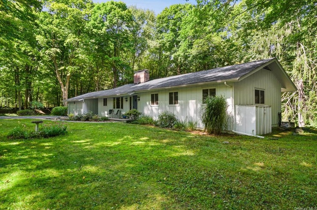 255 Millertown Rd, Bedford, NY 10506-1307