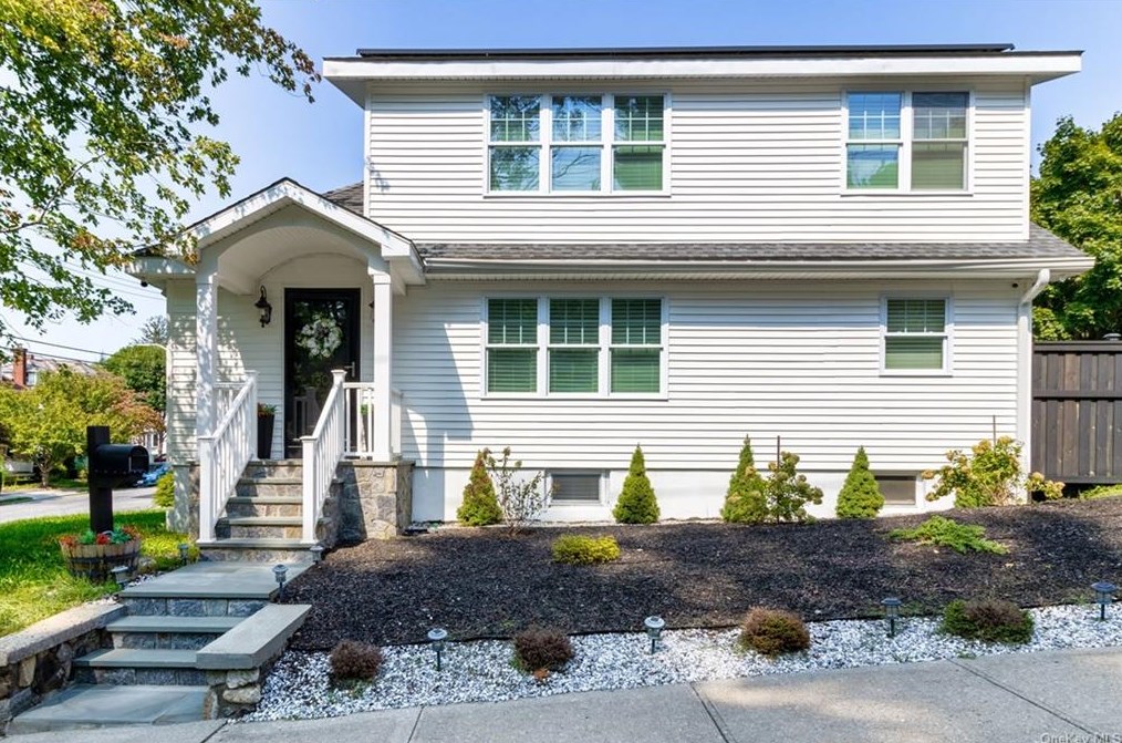 1300 Hudson Ave, Peekskill, NY 10566-3514
