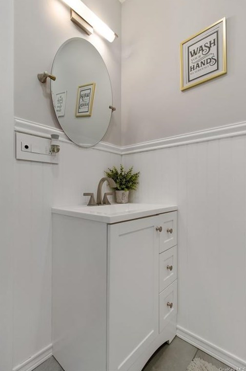 1300 Hudson Ave, Peekskill NY 10566-3302 exterior