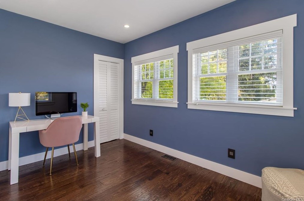 1300 Hudson Ave, Peekskill NY 10566-3302 exterior