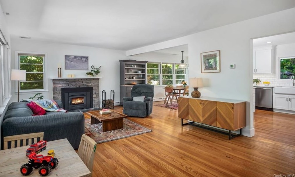 216 Villard Ave, Yonkers, NY 10706-1217
