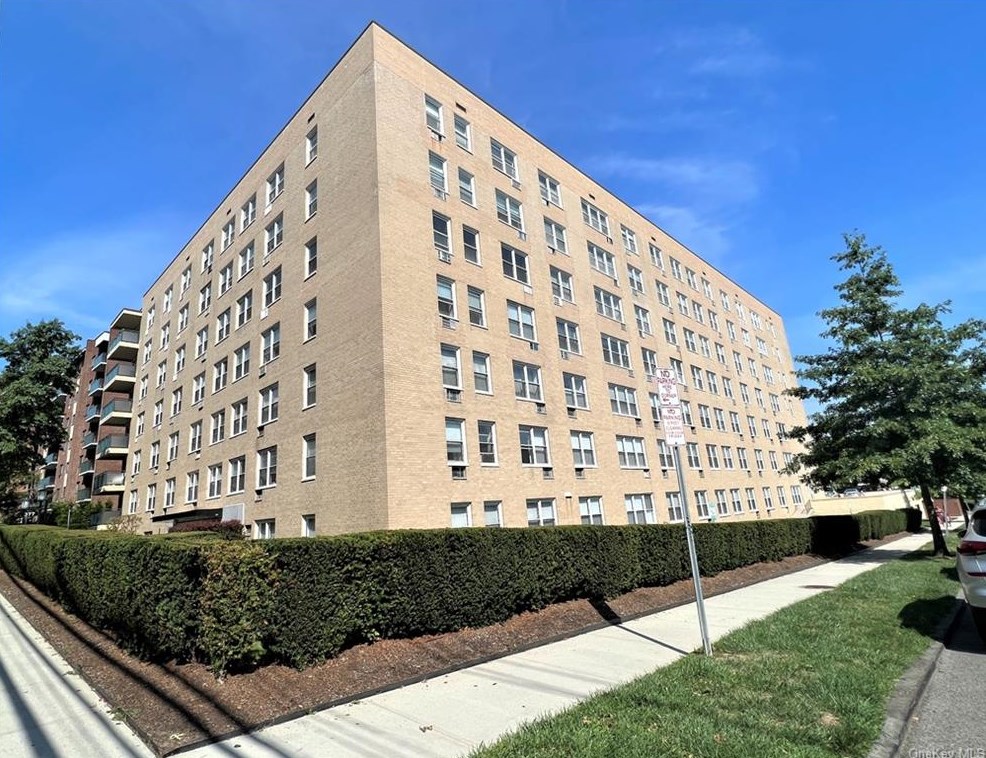 377 Westchester Ave #li, Rye Brook, NY 10573