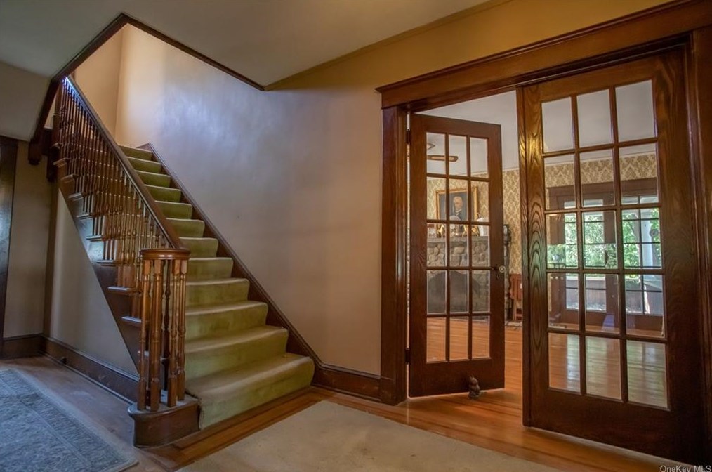 1435 Elm St, Peekskill NY 10566-3304 exterior