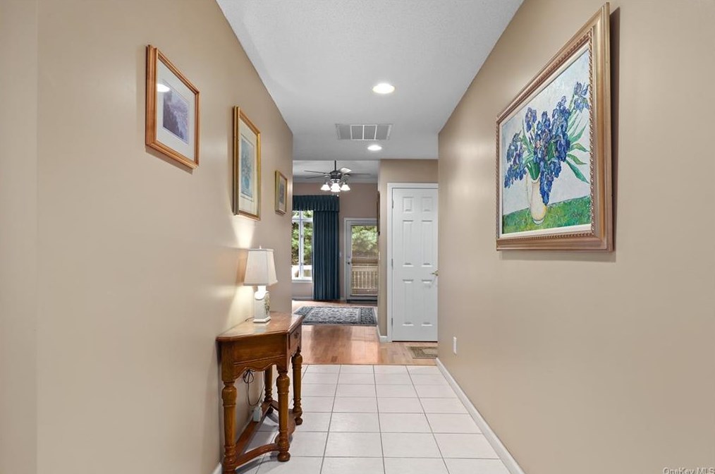 822 Heritage Hills #a, Somers Town, NY 10589