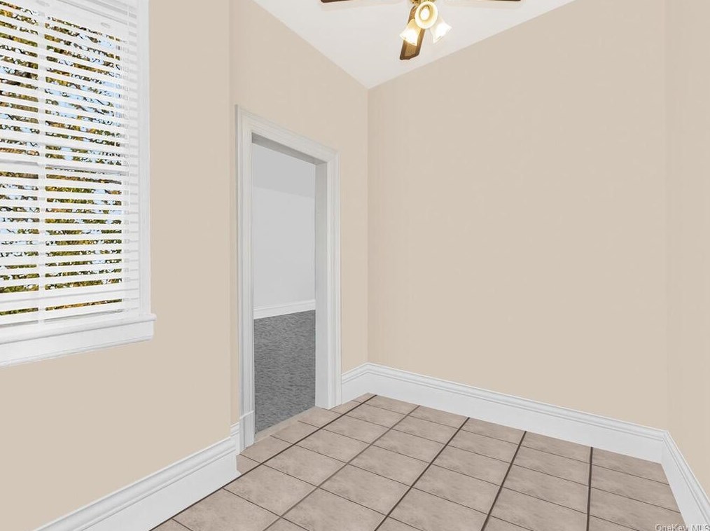 92 Hamilton Ave, Yonkers NY  10705-2176 exterior