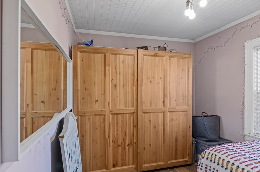 1 Vine St, Beacon NY  12508-3214 exterior