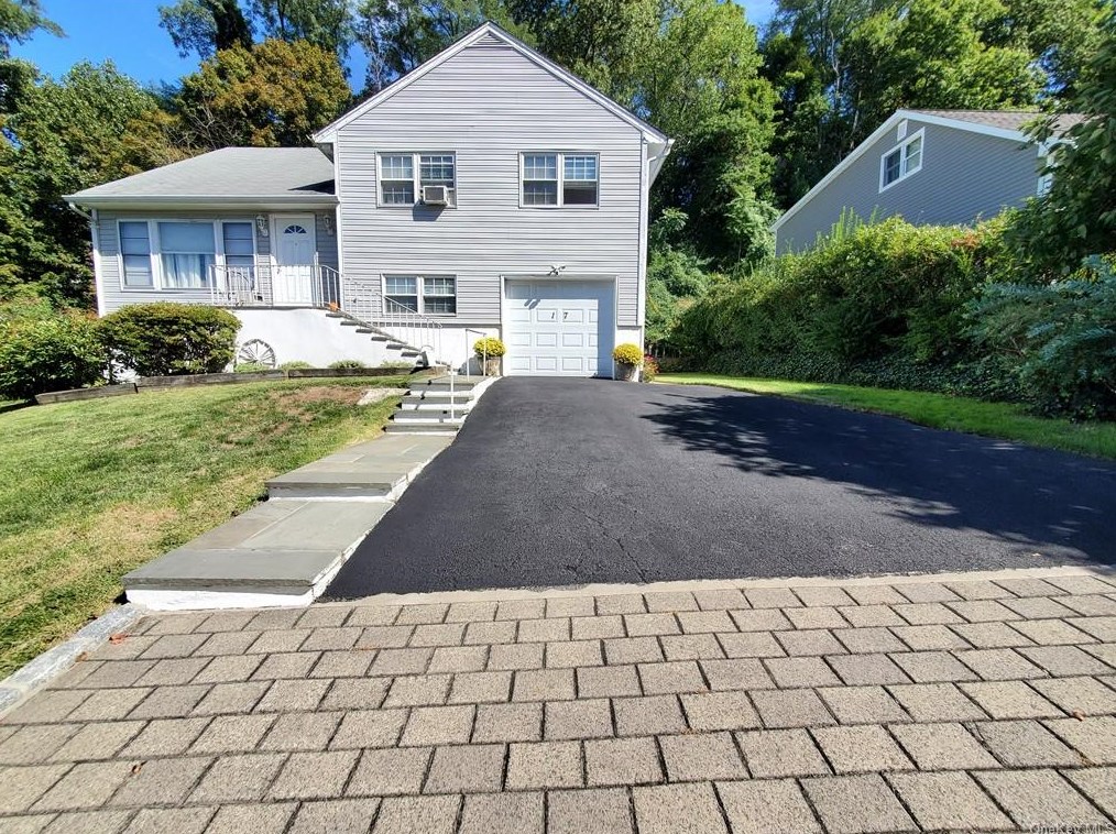 17 Montrose Rd, Yonkers, NY 10710-2801