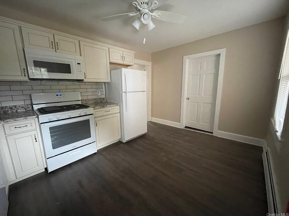 36-30 Center St #30, Highland Falls, NY 10928