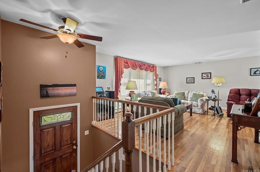 159 Barnes Rd, Washingtonville, NY 10992