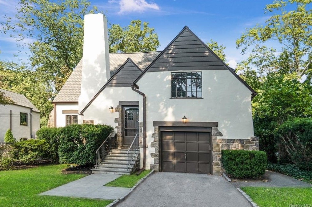 10 Ellsworth St, Rye, NY 10580