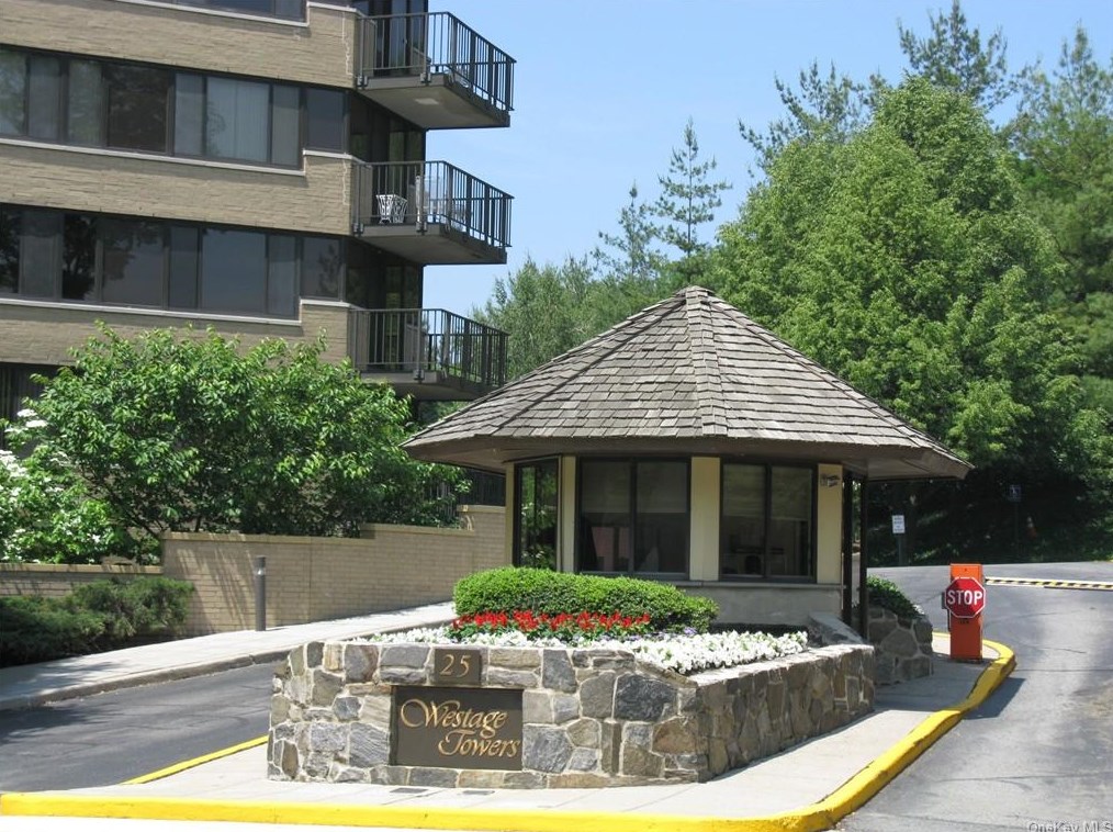 25 Rockledge Ave #906w, White Plains, NY 10601