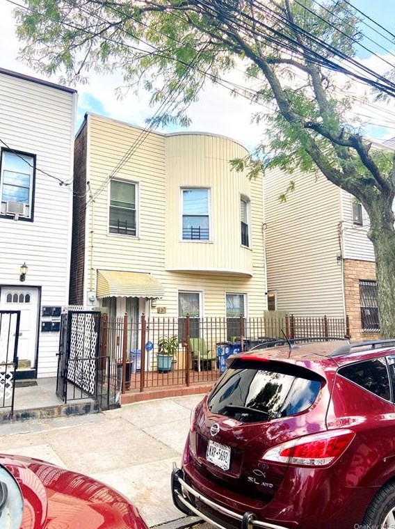 530 Van Nest Ave, Bronx, NY 10460