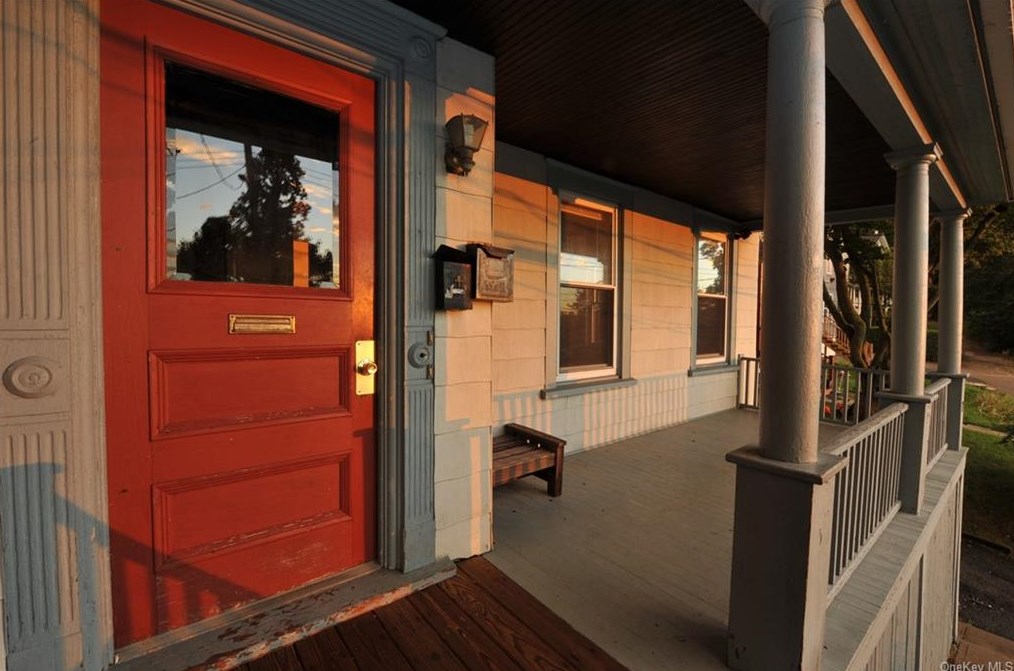 7 Independence Pl, Crotonville, NY 10562