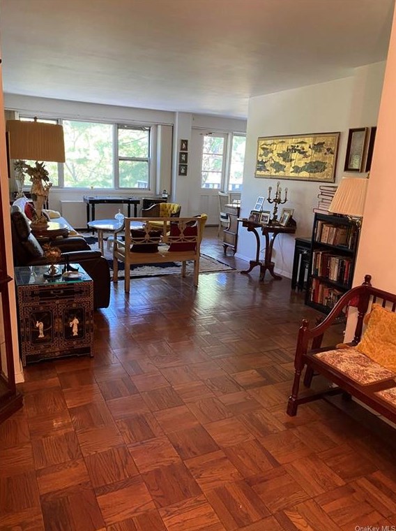 230 Garth Rd #6j1, Scarsdale, NY 10583