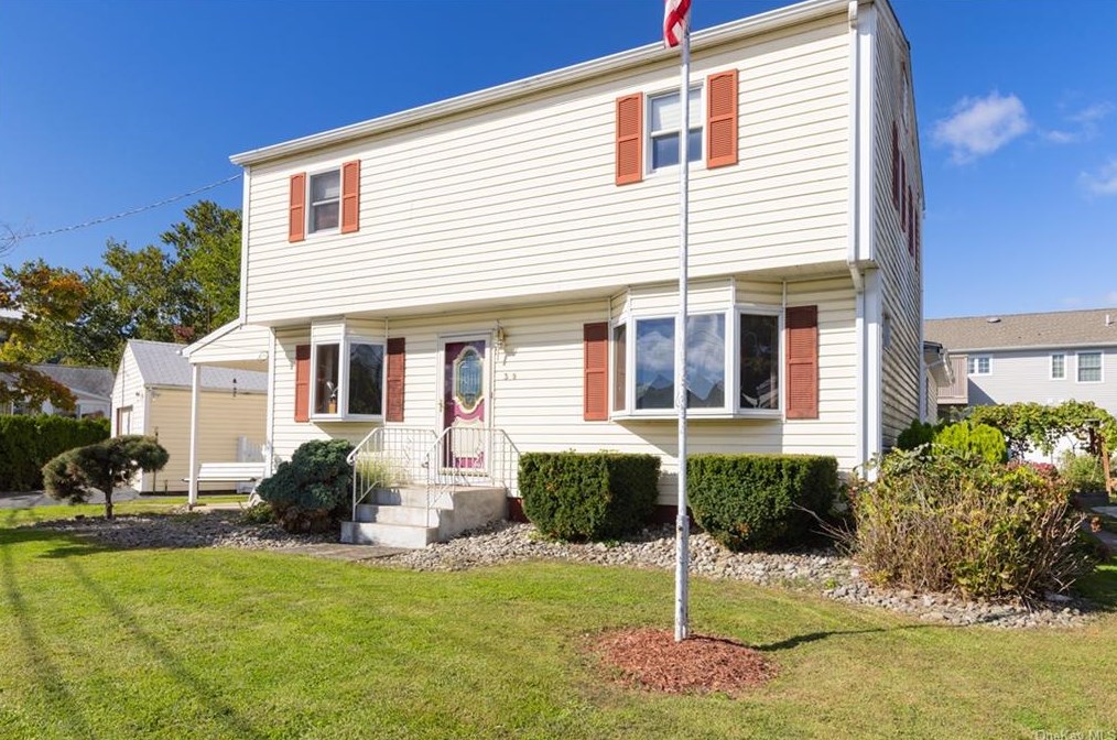 39 Peck St, West Haverstraw, NY 10993
