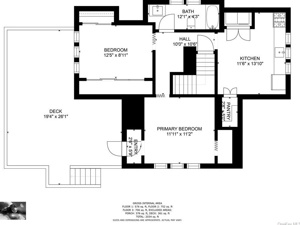 1800 Seabury Pl, Peekskill NY  exterior