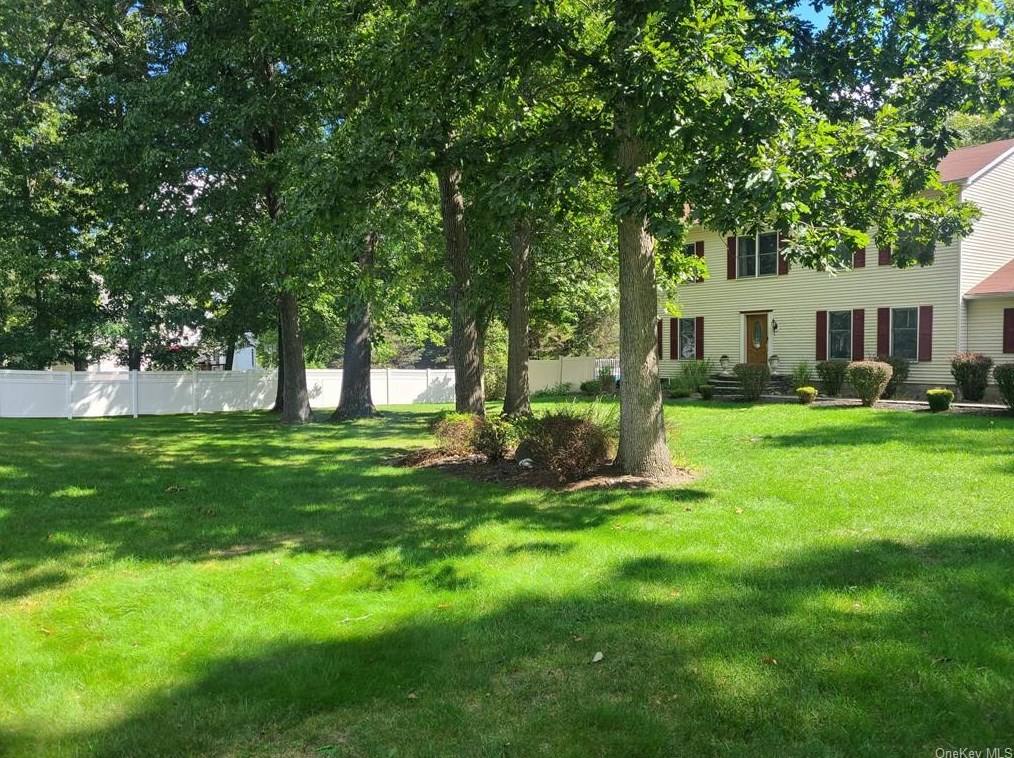 112 Wimmer Rd, East Fishkill, NY 12533