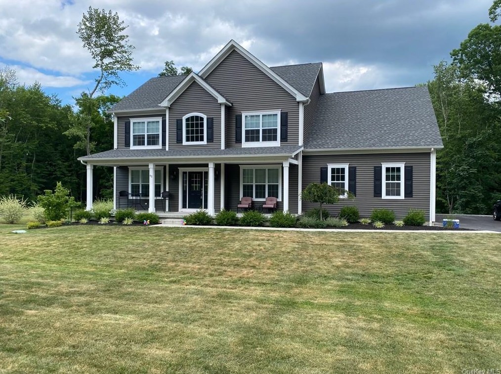 42 Copper Rock Rd, Walden, NY 12586-2475