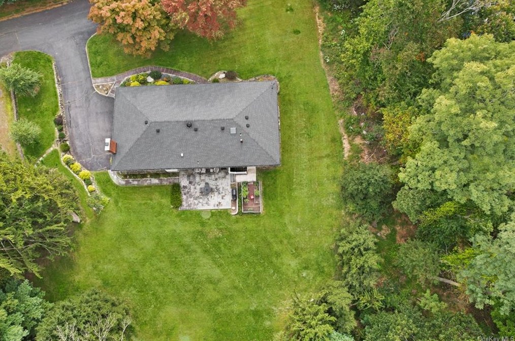 97 Spook Rock Rd, Airmont, NY 10901