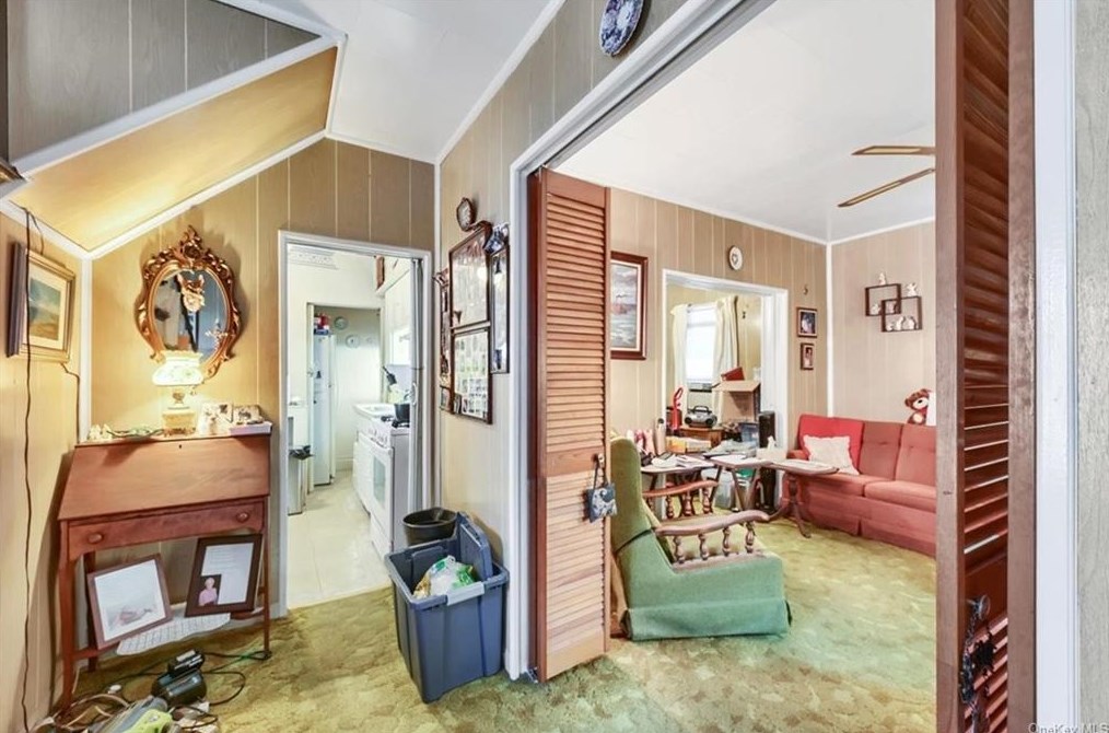 82 Prospect St, Newburgh NY 12550-4716 exterior