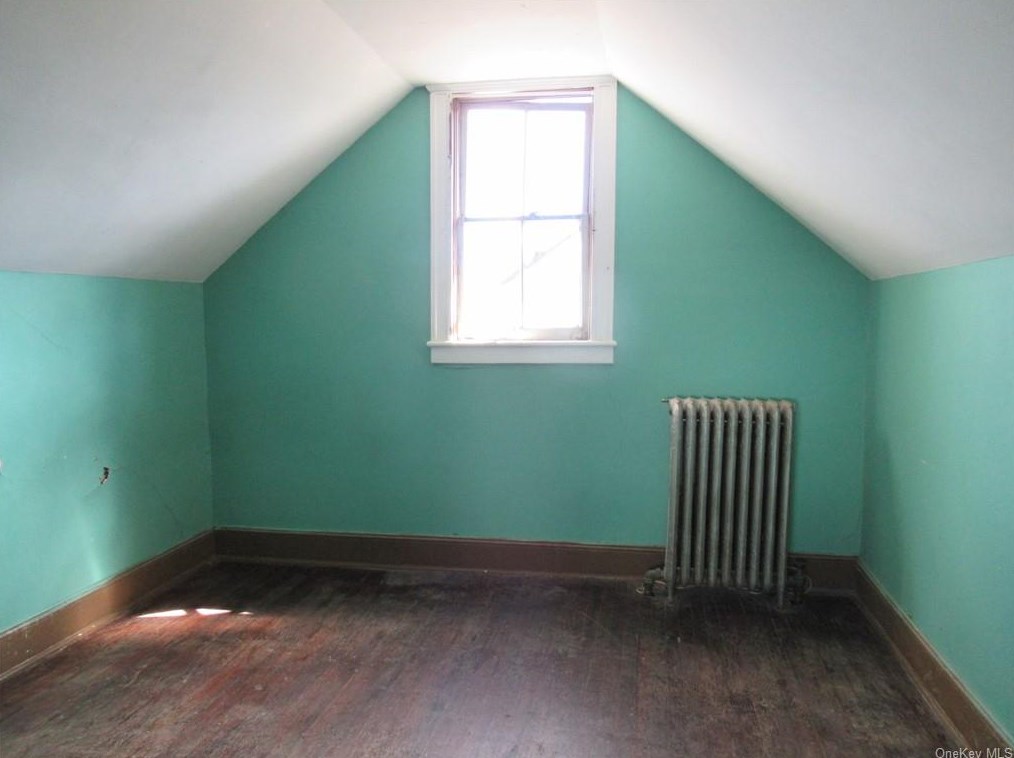 11 Schneider Ave, Highland Falls NY  10928-1409 exterior