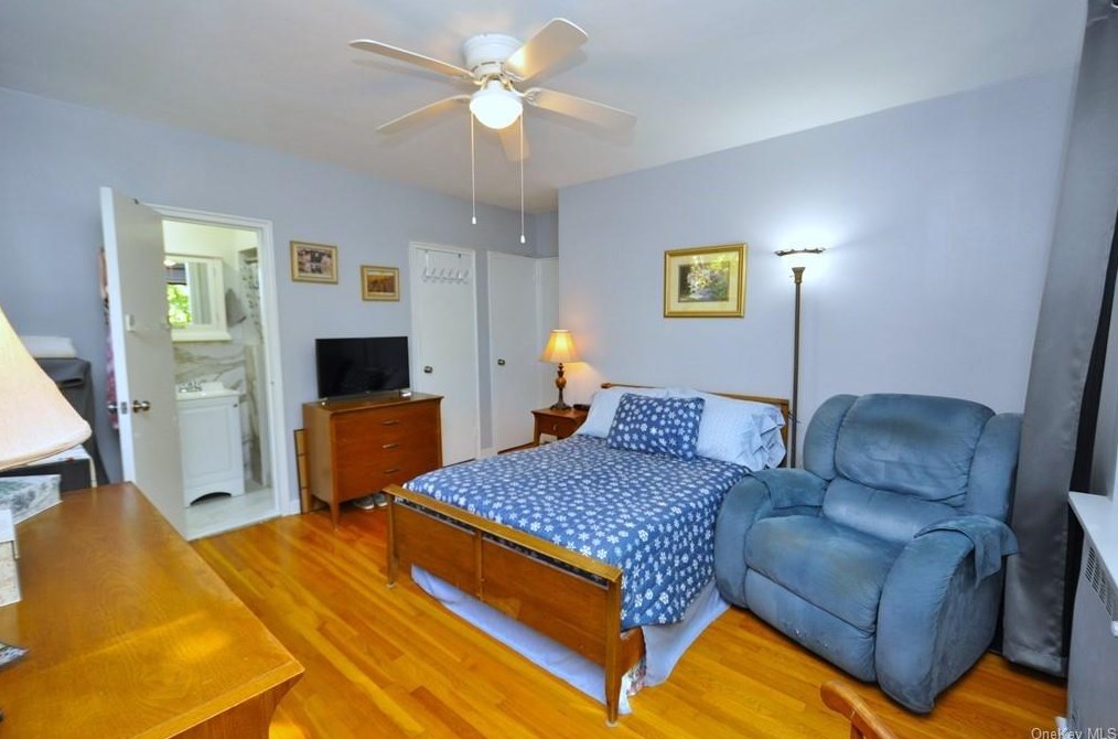 135 E Hartsdale Ave #2a, Hartsdale, NY 10530