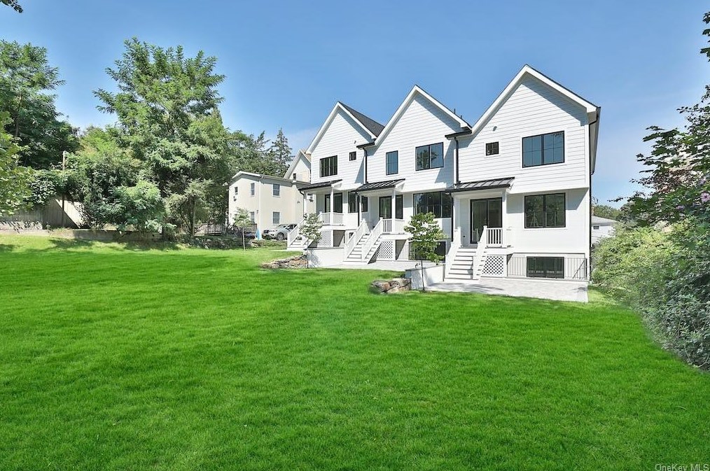 40 Devoe St #a, Dobbs Ferry, NY 10522