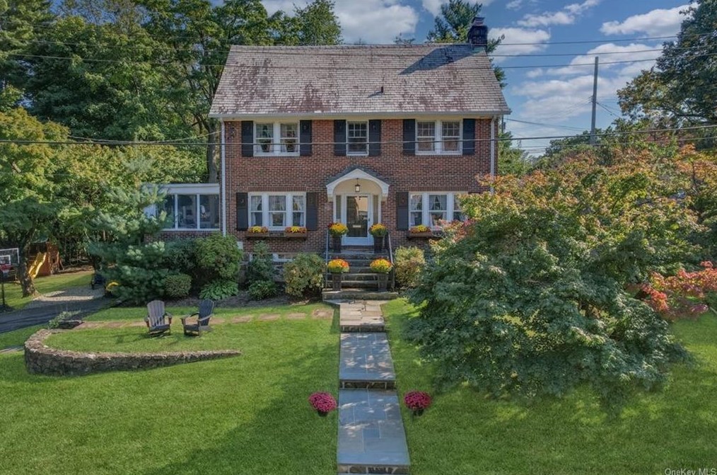 27 Kilmer Rd, Larchmont, NY 10538-2608