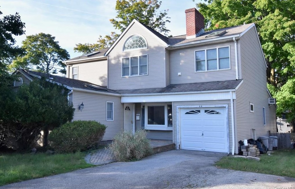 44 Revere Rd, Ardsley, NY 10502-1226