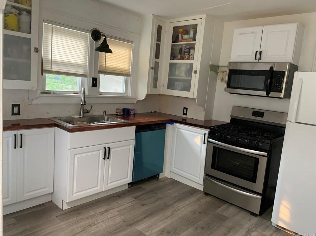 61 Linden Ave, Middletown, NY 10940