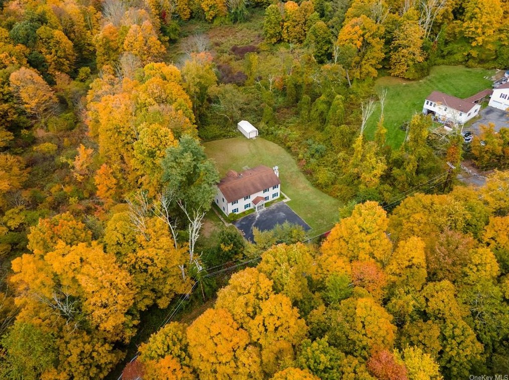 1156 Farmers Mills Rd, Kent Lakes, NY 10512-4522