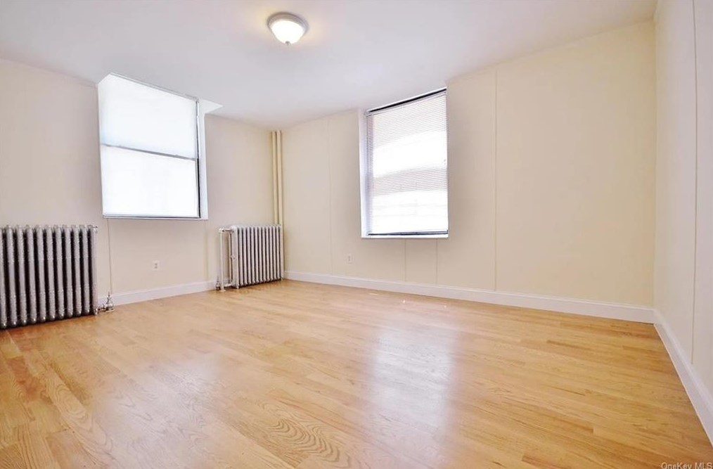 142 Woodworth Ave, Yonkers, NY 10701