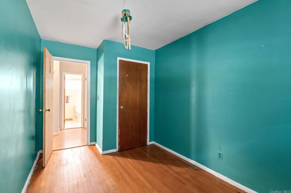 21 Alfred Pl, Walden NY  12586-1334 exterior