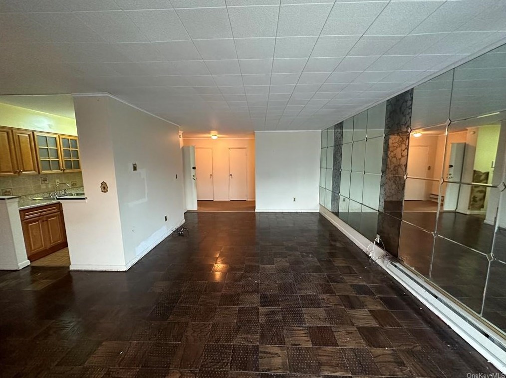 81 Lorraine Terrace #346c, Mount Vernon, NY 10553