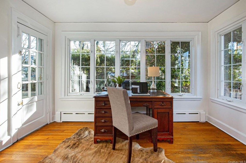 46 Concord Ave, Larchmont NY  10538-2928 exterior