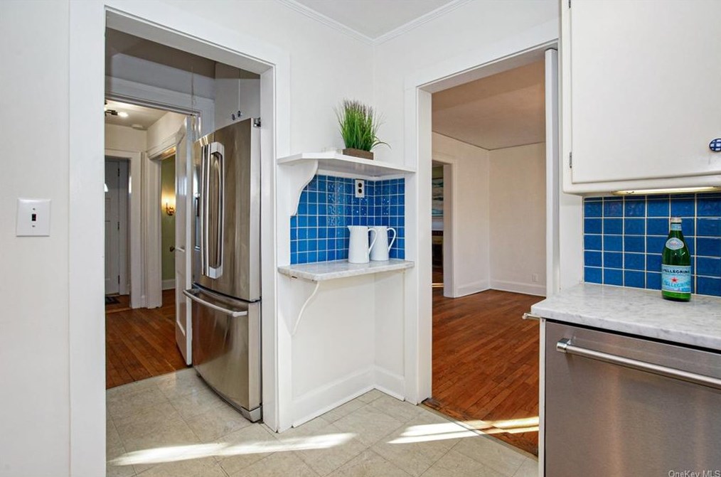 46 Concord Ave, Larchmont NY  10538-2928 exterior