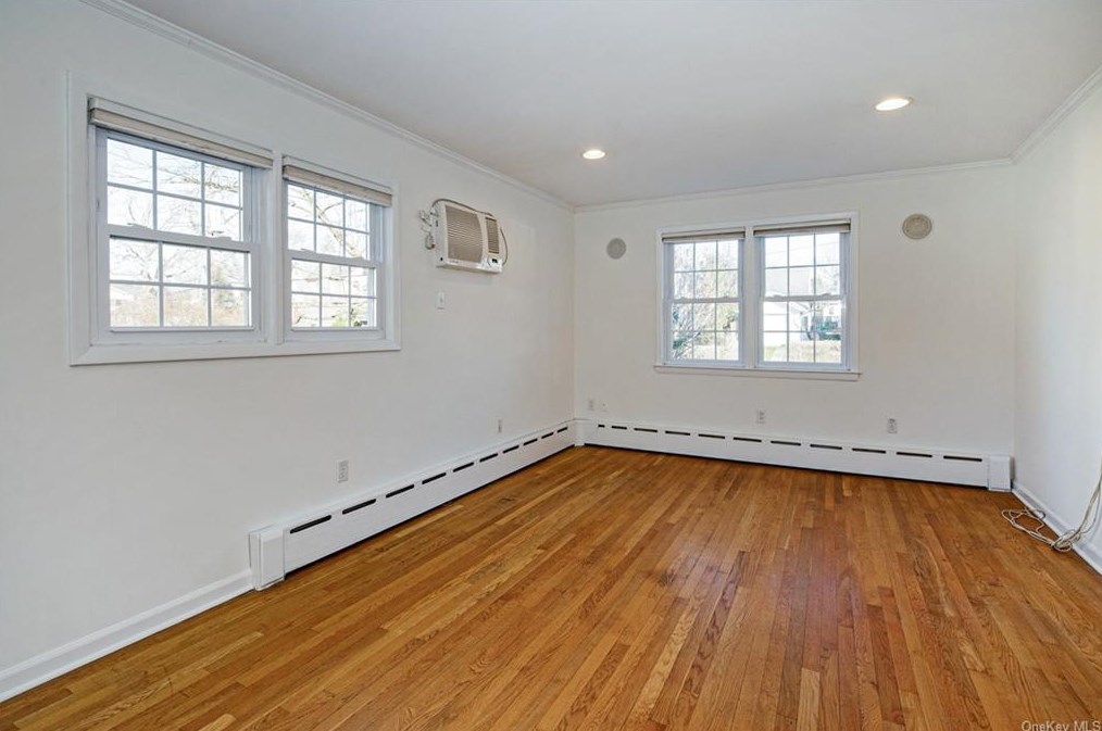 46 Concord Ave, Larchmont NY  10538-2928 exterior