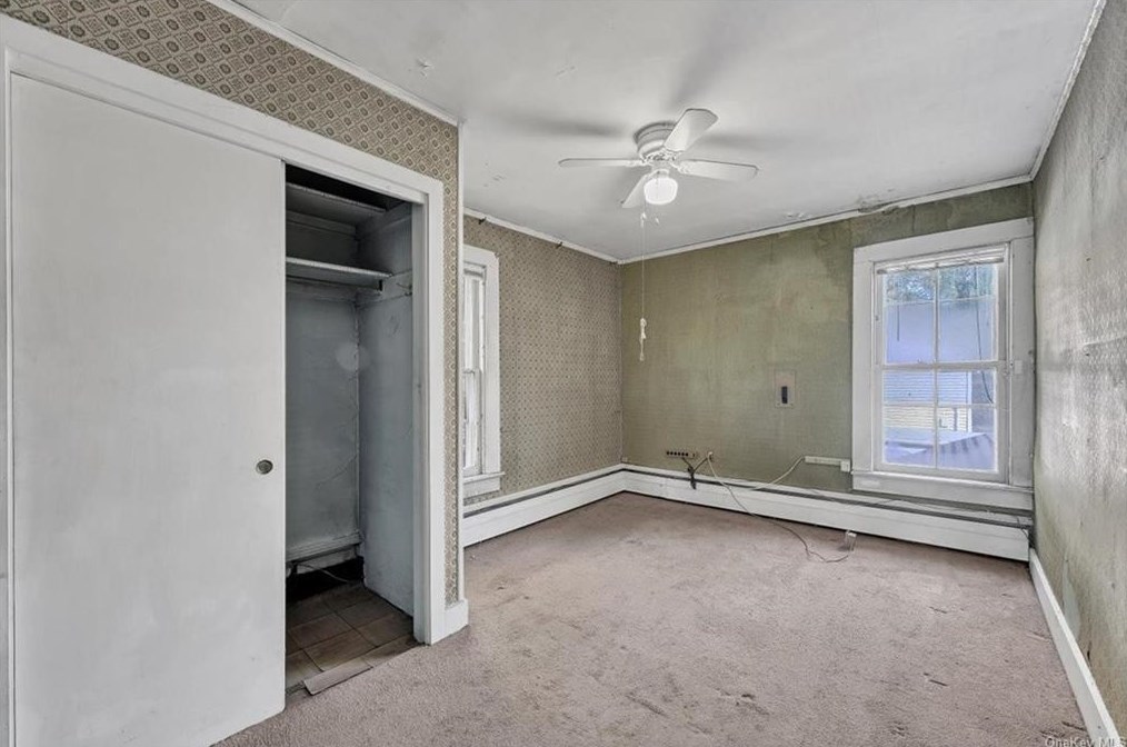 20 Plank Rd, Newburgh NY  12550-1980 exterior