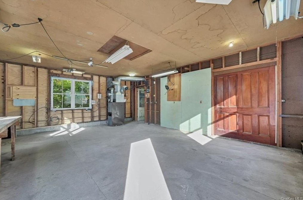 20 Plank Rd, Newburgh NY  12550-1980 exterior