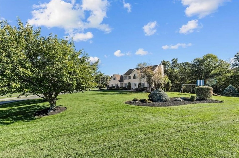 58 Richardson Ct, Montgomery, NY 12549