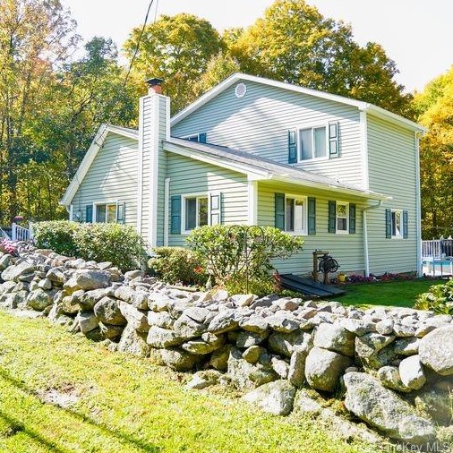 2501 Field St, Cortlandt Manor, NY 10567-7201