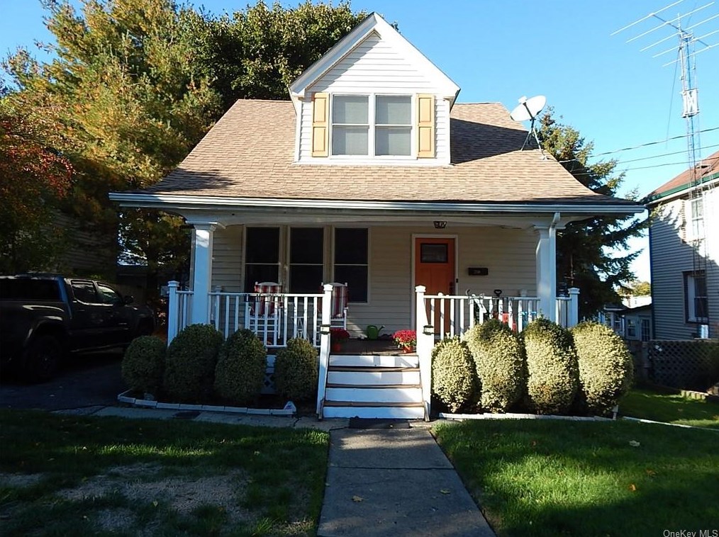 288 Hudson St, Cornwall Hud, NY 12520