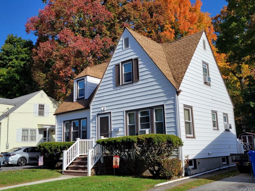 37 Adams Ave, Middletown, NY 10940