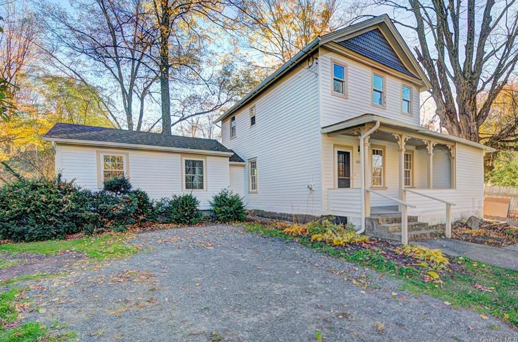 10 Herlings Rd, Wurtsboro, NY 12790