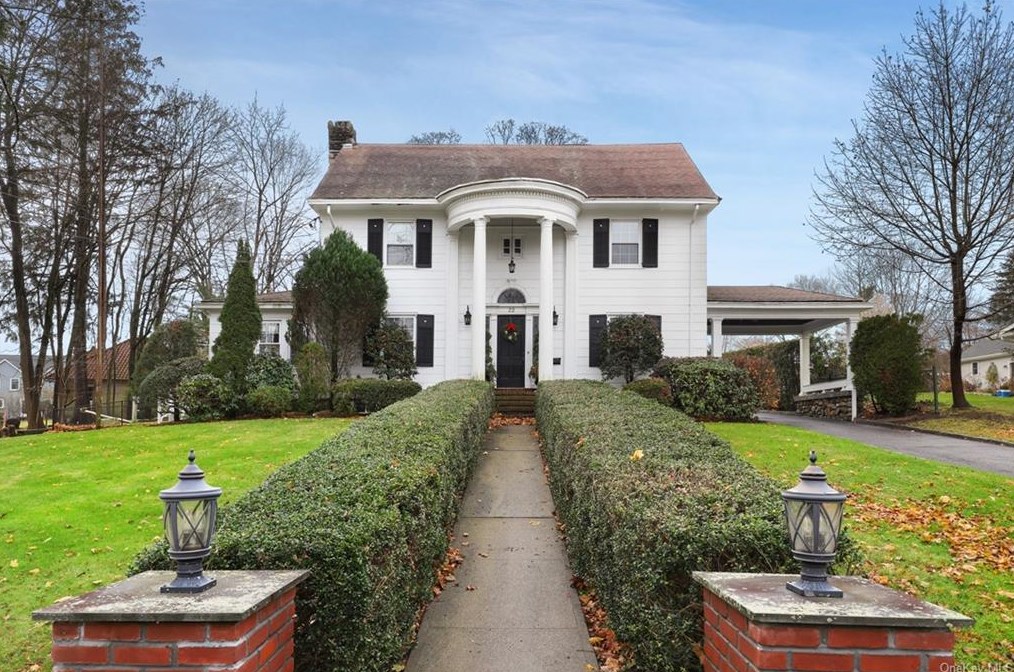 22 Clark St, Pleasantville, NY 10570
