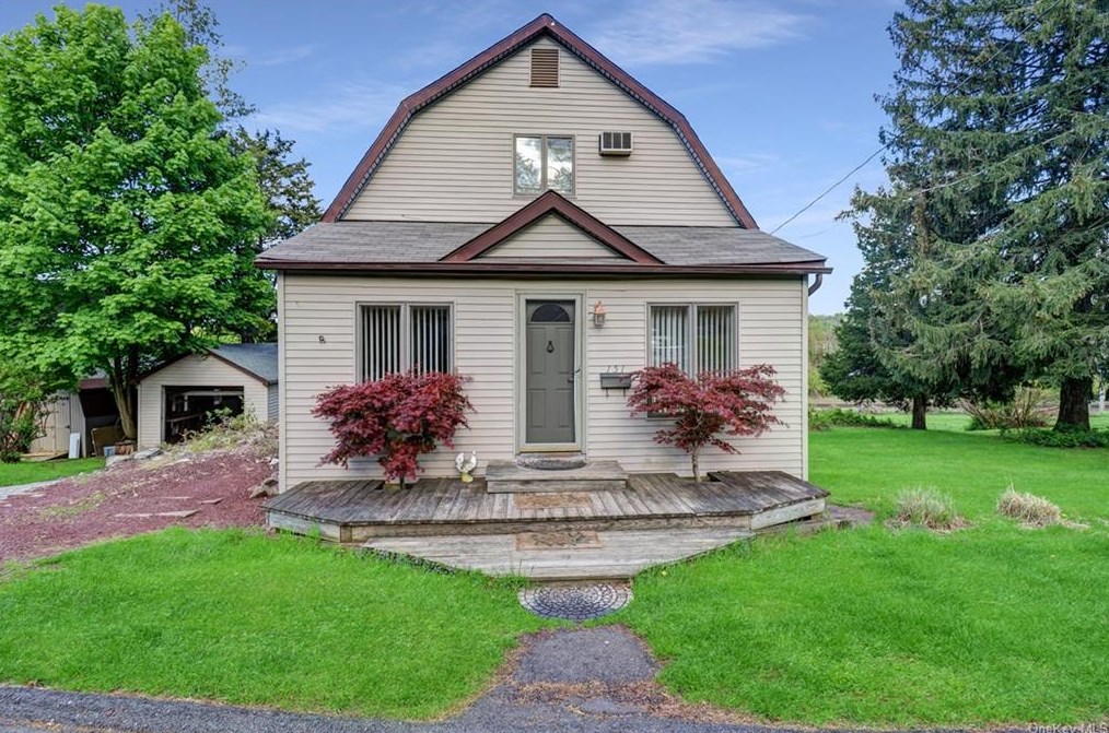 151 S Harrison Ave, Congers, NY 10920