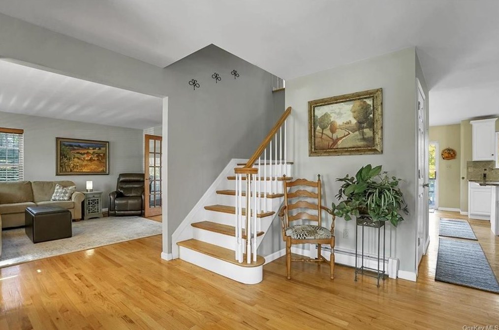 3 Daisy Ln, Montgomery, NY 12549