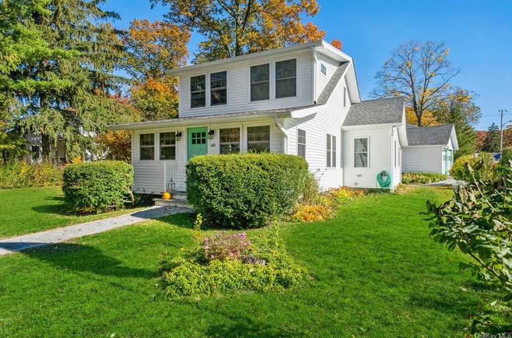 60 Murray Rd, Greenwood Lake, NY 10925